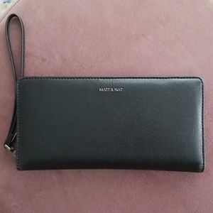 Matt & Nat Vegan Leather Wallet
